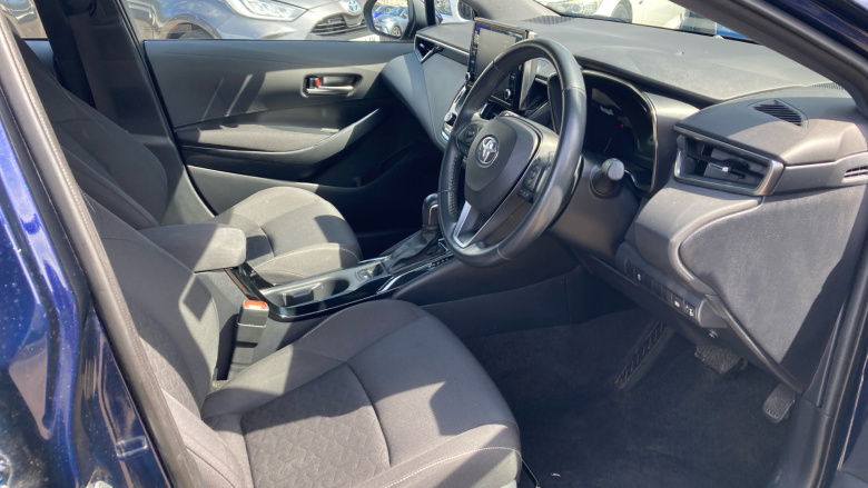 Toyota Corolla 1.8 VVT-i Hybrid Icon 5dr CVT Hybrid Hatchback